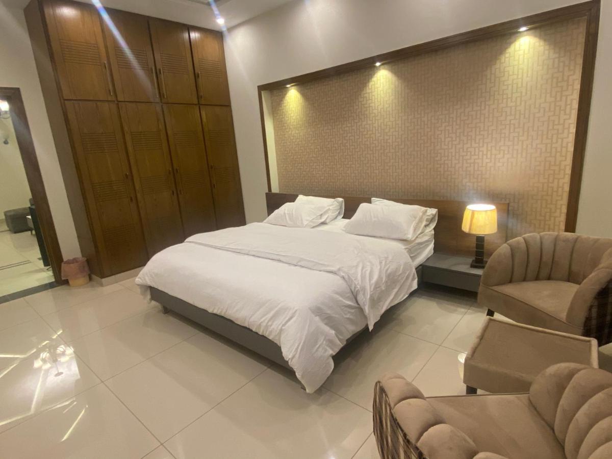 Luxury Guest House In Bahria Town Rawalpindi Ngoại thất bức ảnh