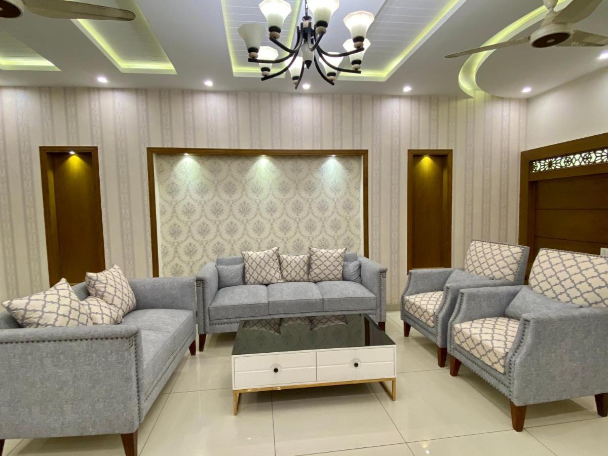 Luxury Guest House In Bahria Town Rawalpindi Ngoại thất bức ảnh
