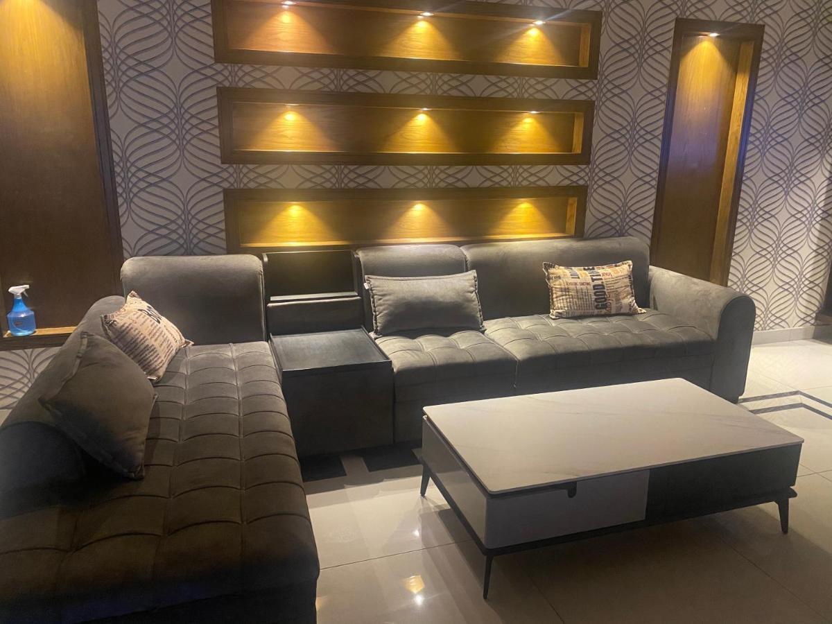 Luxury Guest House In Bahria Town Rawalpindi Ngoại thất bức ảnh