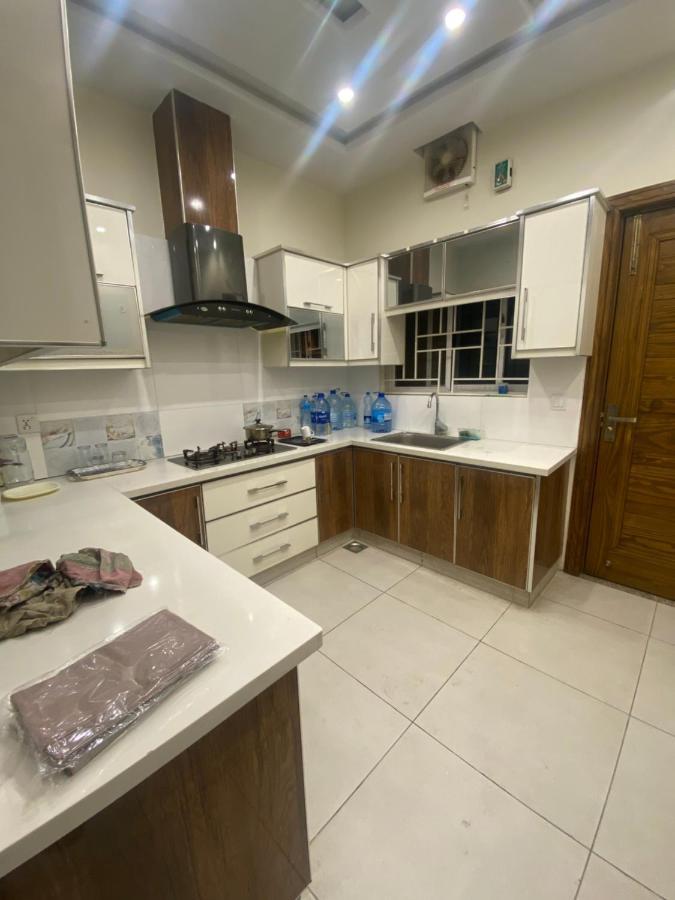 Luxury Guest House In Bahria Town Rawalpindi Ngoại thất bức ảnh