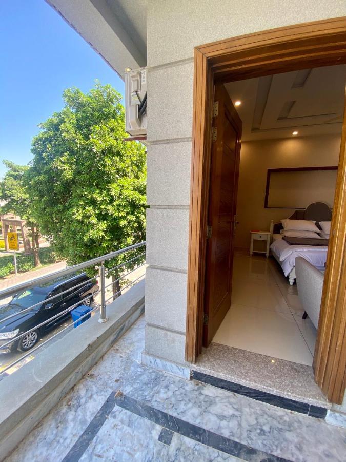 Luxury Guest House In Bahria Town Rawalpindi Ngoại thất bức ảnh