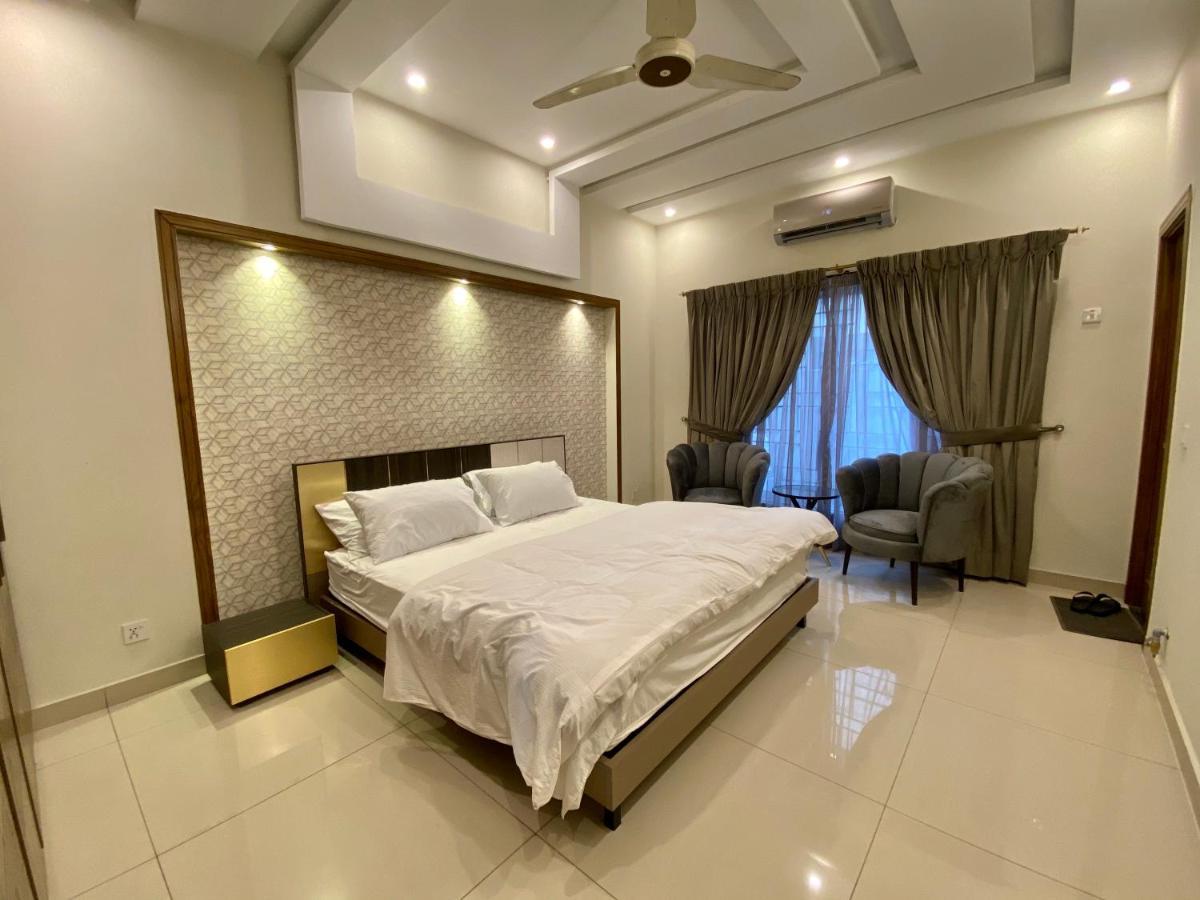 Luxury Guest House In Bahria Town Rawalpindi Ngoại thất bức ảnh