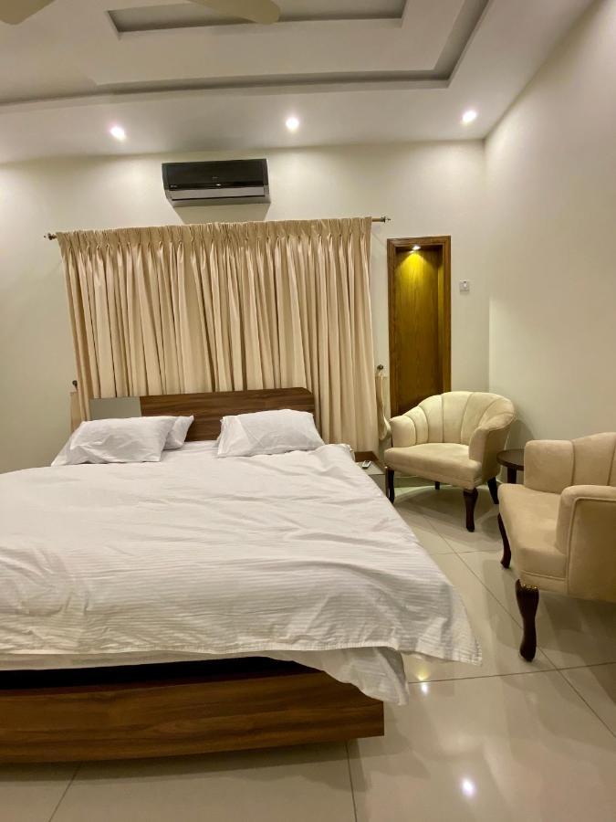 Luxury Guest House In Bahria Town Rawalpindi Ngoại thất bức ảnh